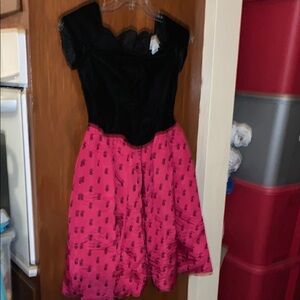 Expo Kids Vintage 80s 90s  Chic Black and Pink Polk dot with velvet Dress